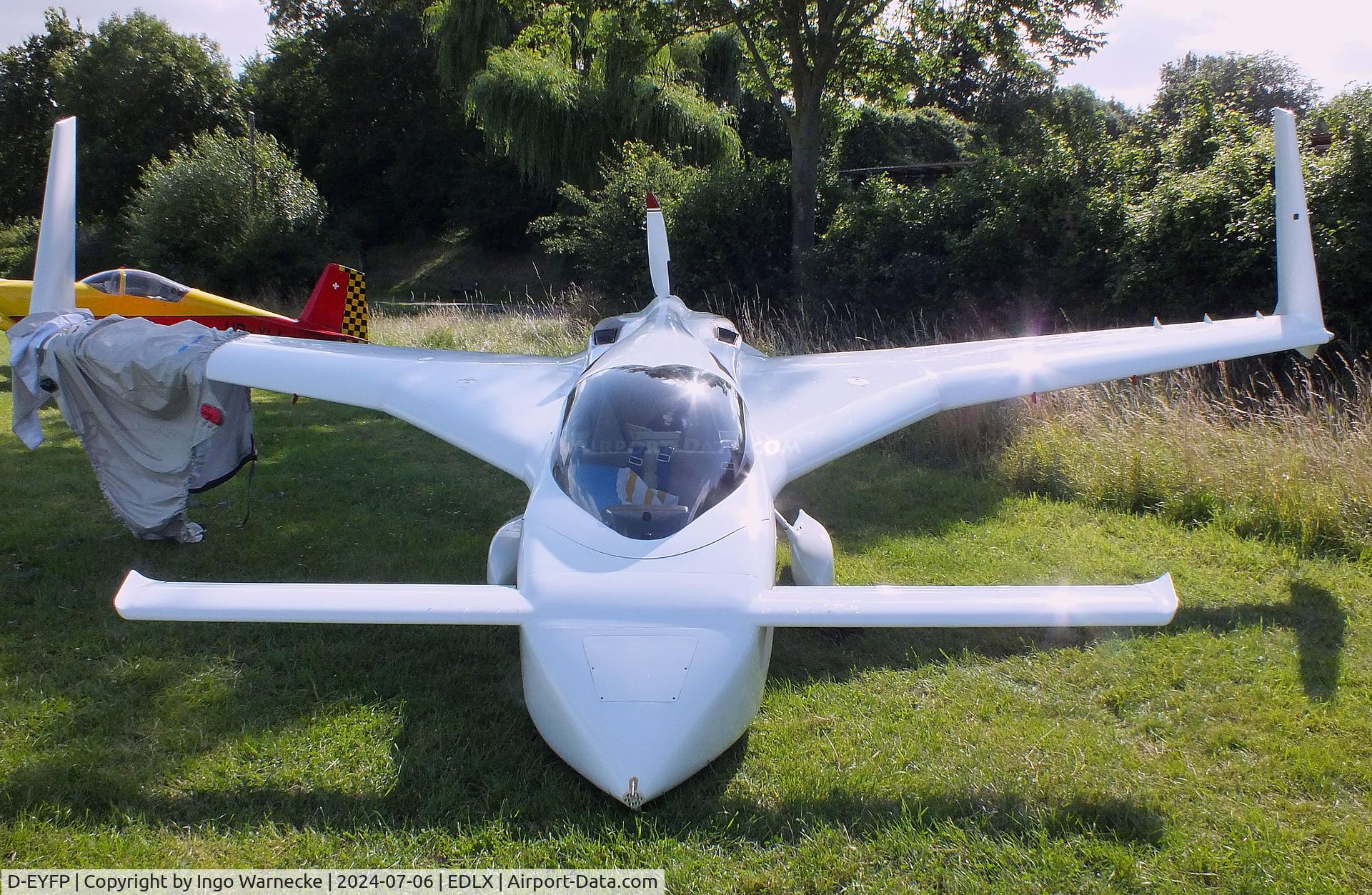 D-EYFP, Co-Z Cozy Mark III C/N 099, Co-Z Cozy Mark III at the 2024 OUV-Meeting at Wesel-Römerwardt airfield