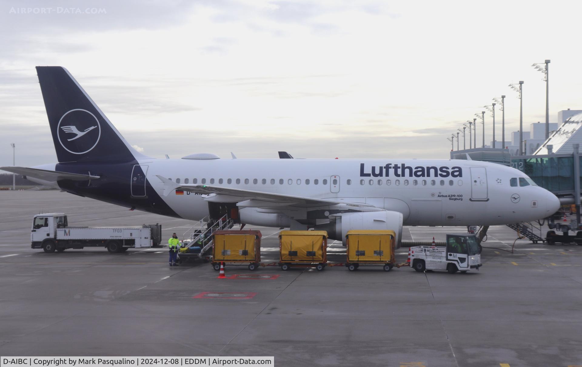 D-AIBC, 2010 Airbus A319-112 C/N 4332, Airbus A319-112