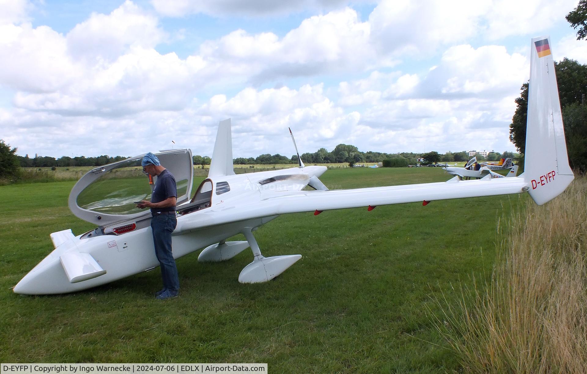 D-EYFP, Co-Z Cozy Mark III C/N 099, Co-Z Cozy Mark III at the 2024 OUV-Meeting at Wesel-Römerwardt airfield