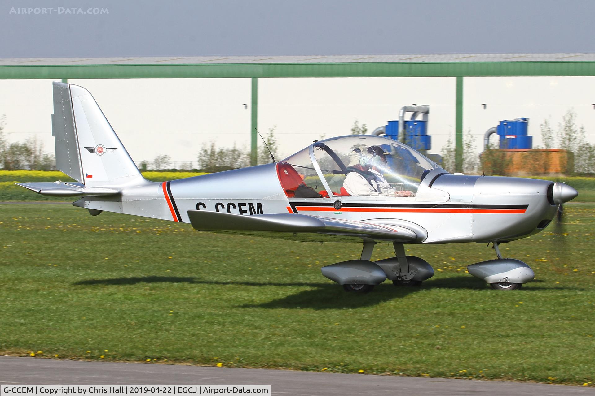 G-CCEM, 2003 Aerotechnik EV-97A Eurostar C/N PFA 315-13987, Sherburn in Elmet