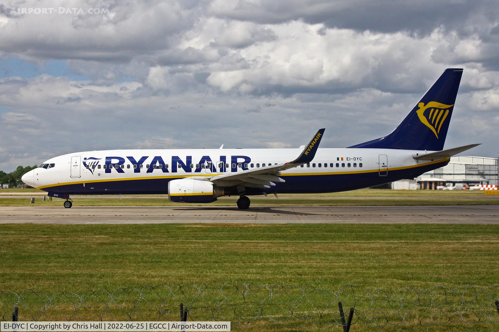 EI-DYC, 2008 Boeing 737-8AS C/N 36567, Manchester