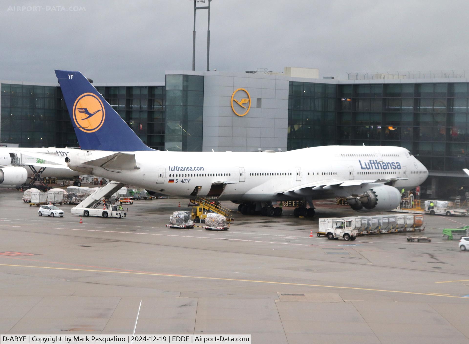 D-ABYF, 2012 Boeing 747-830 C/N 37830, Boeing 747-830
