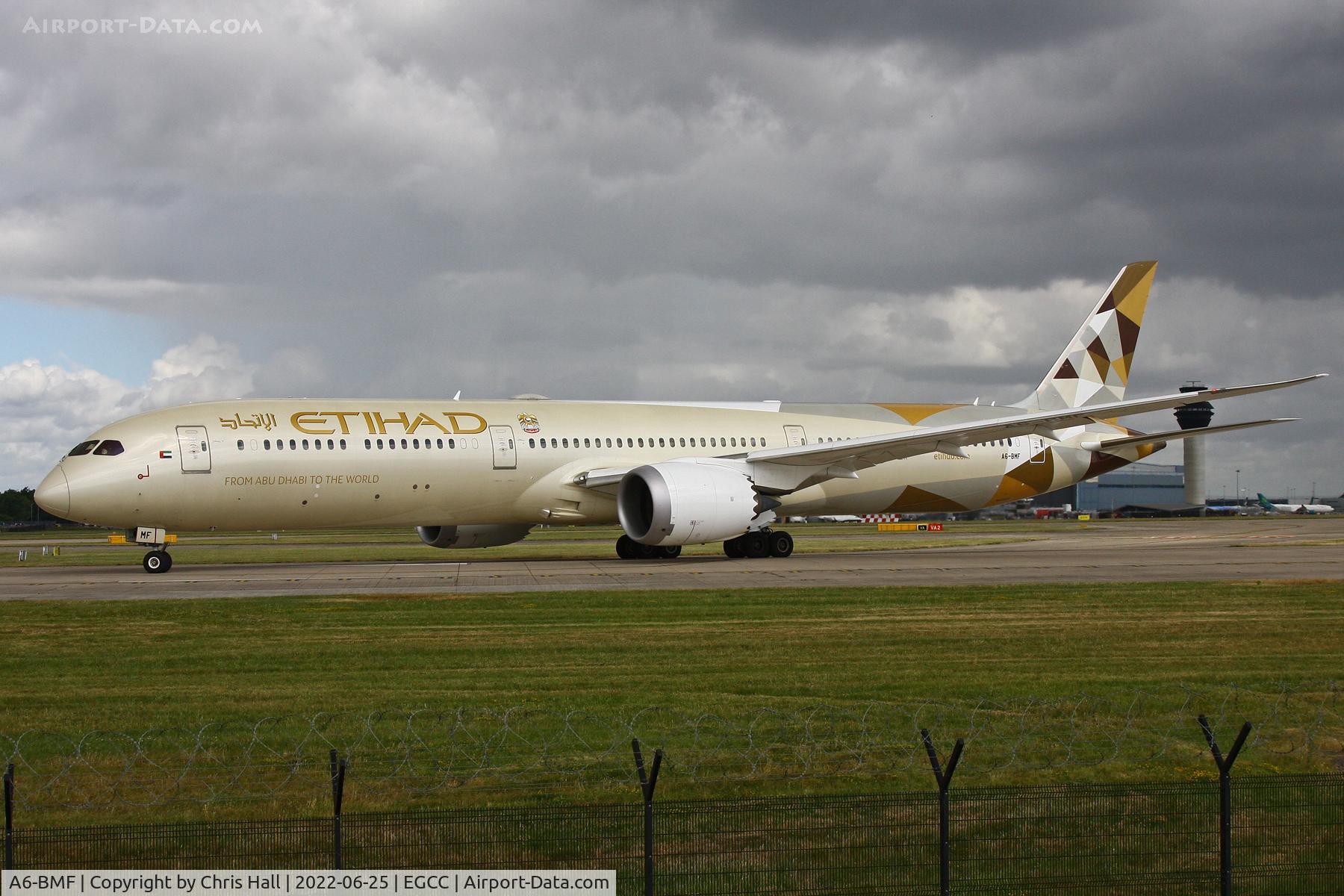 A6-BMF, 2019 Boeing 787-10 Dreamliner Dreamliner C/N 60761, Manchester