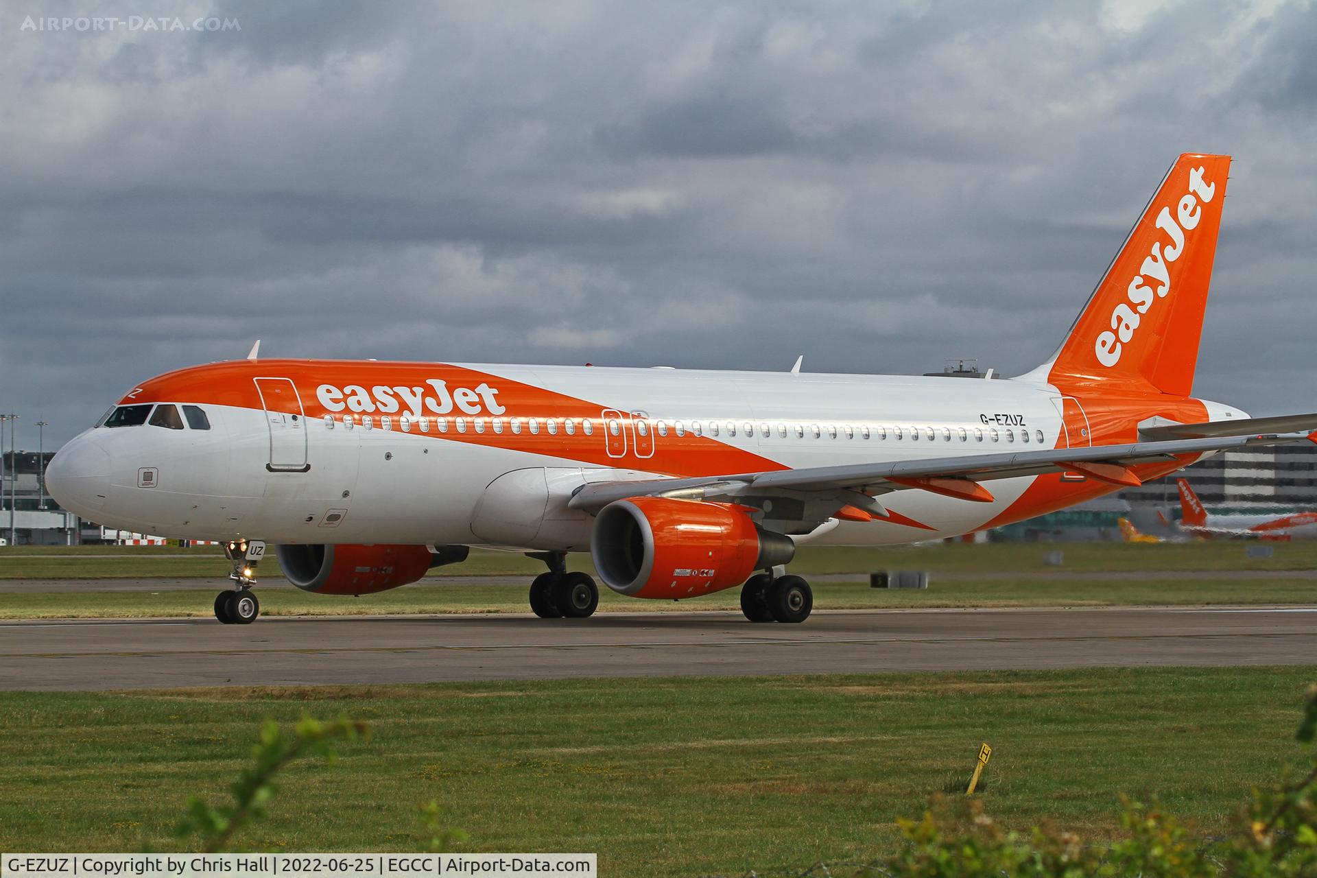 G-EZUZ, 2012 Airbus A320-214 C/N 5187, Manchester