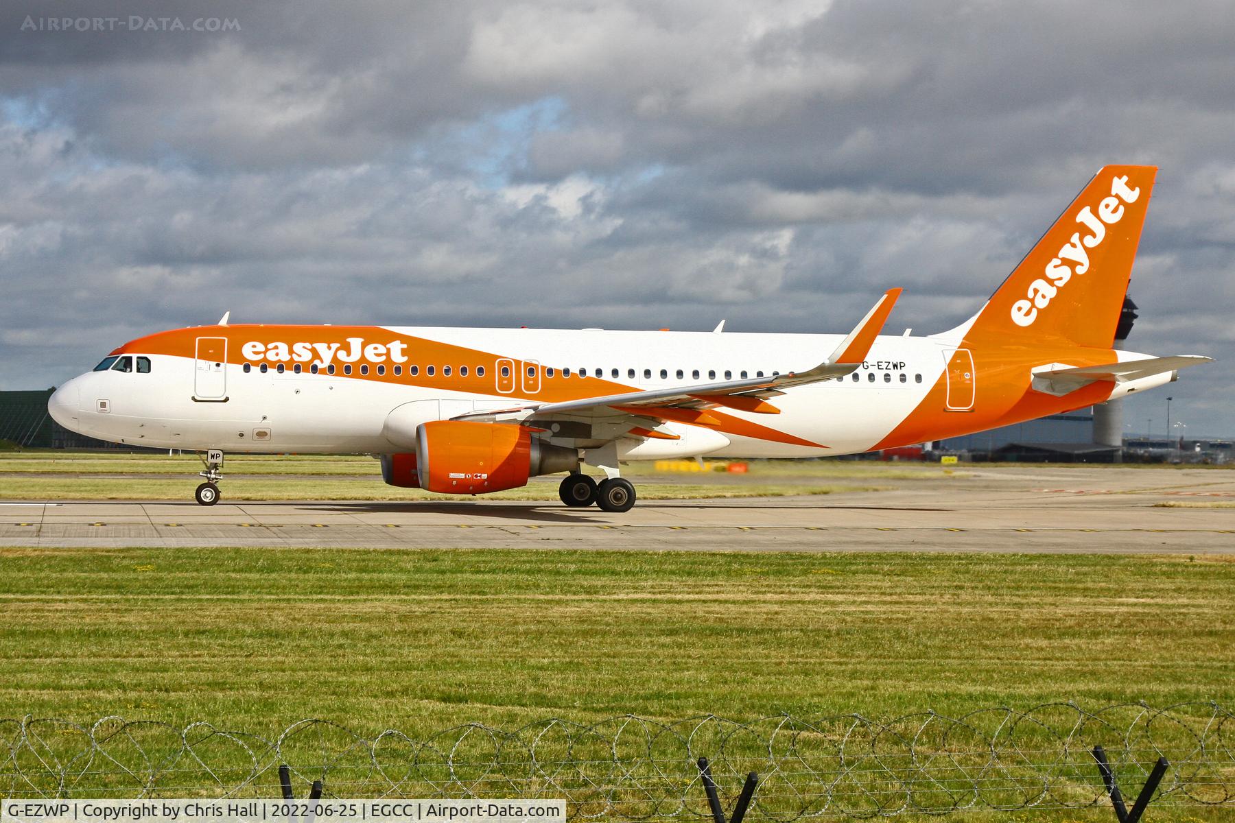 G-EZWP, 2013 Airbus A320-214 C/N 5927, Manchester