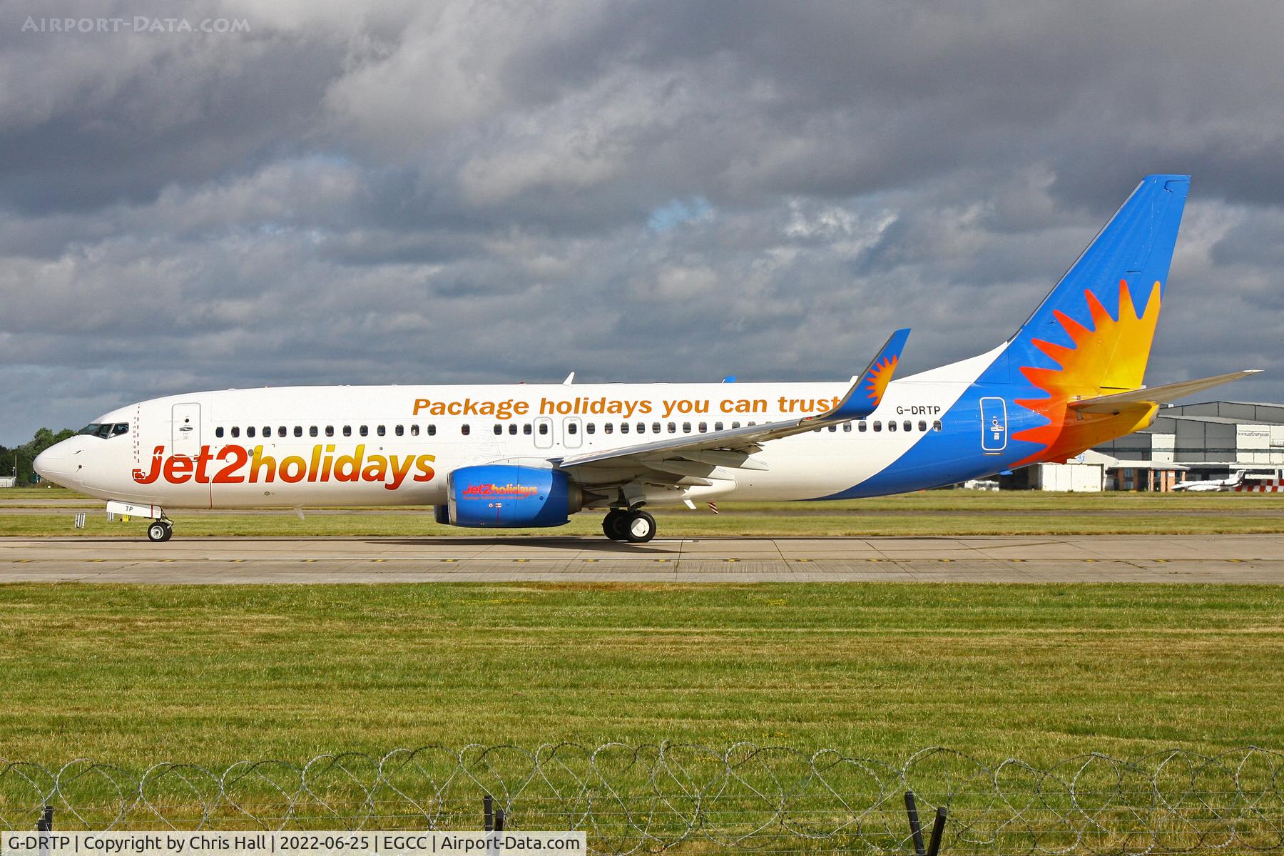 G-DRTP, 2013 Boeing 737-8AL C/N 39067, Manchester