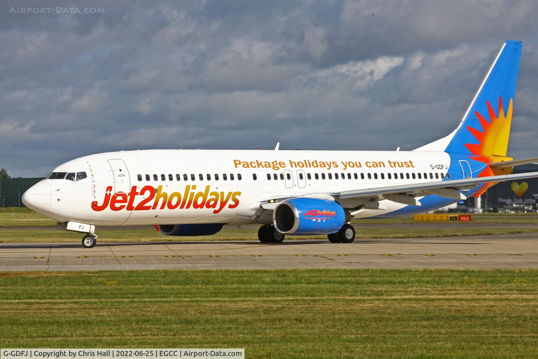 G-GDFJ, 2000 Boeing 737-804 C/N 28229, Manchester