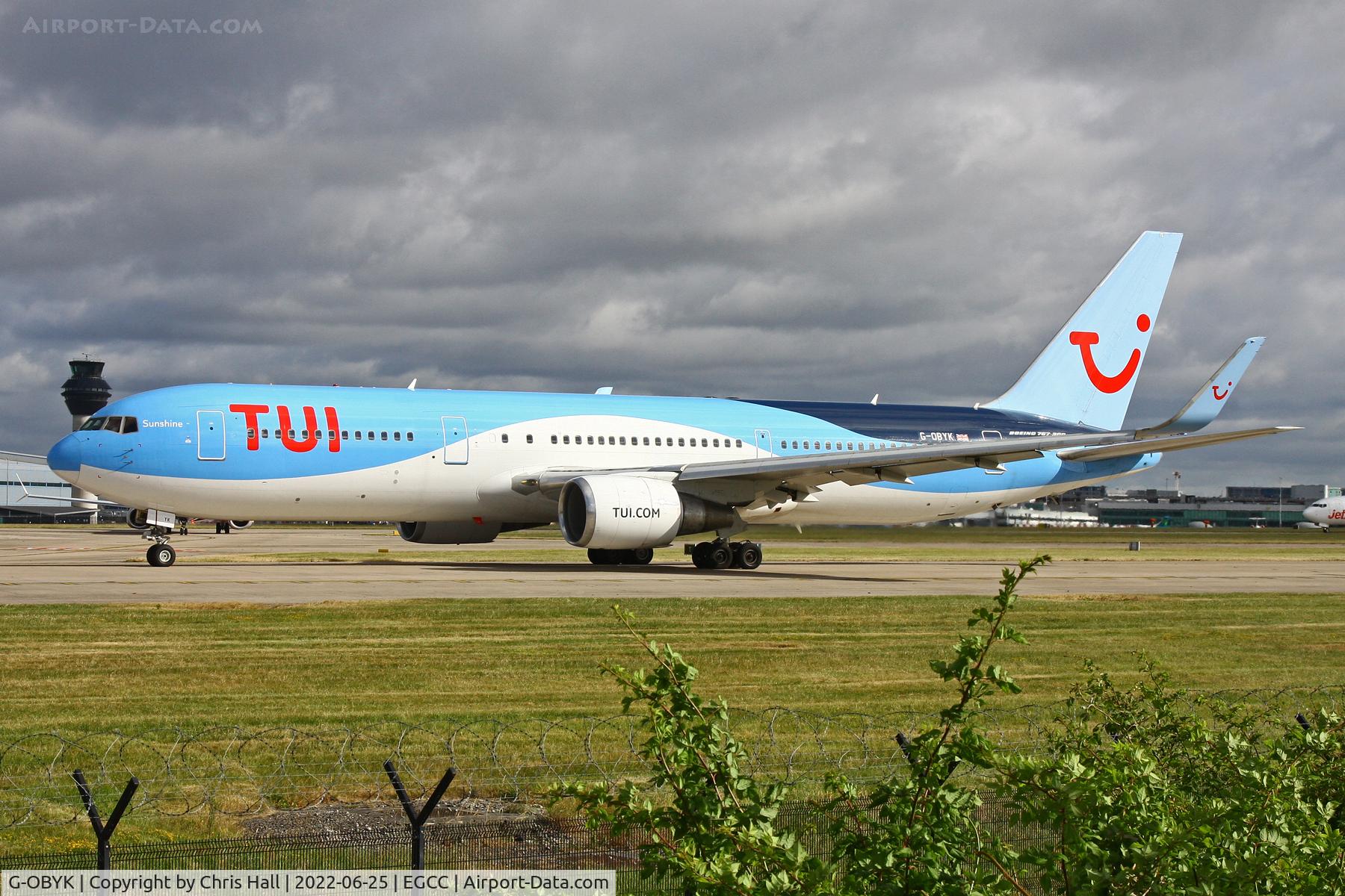 G-OBYK, 1999 Boeing 767-38A C/N 29617, Manchester