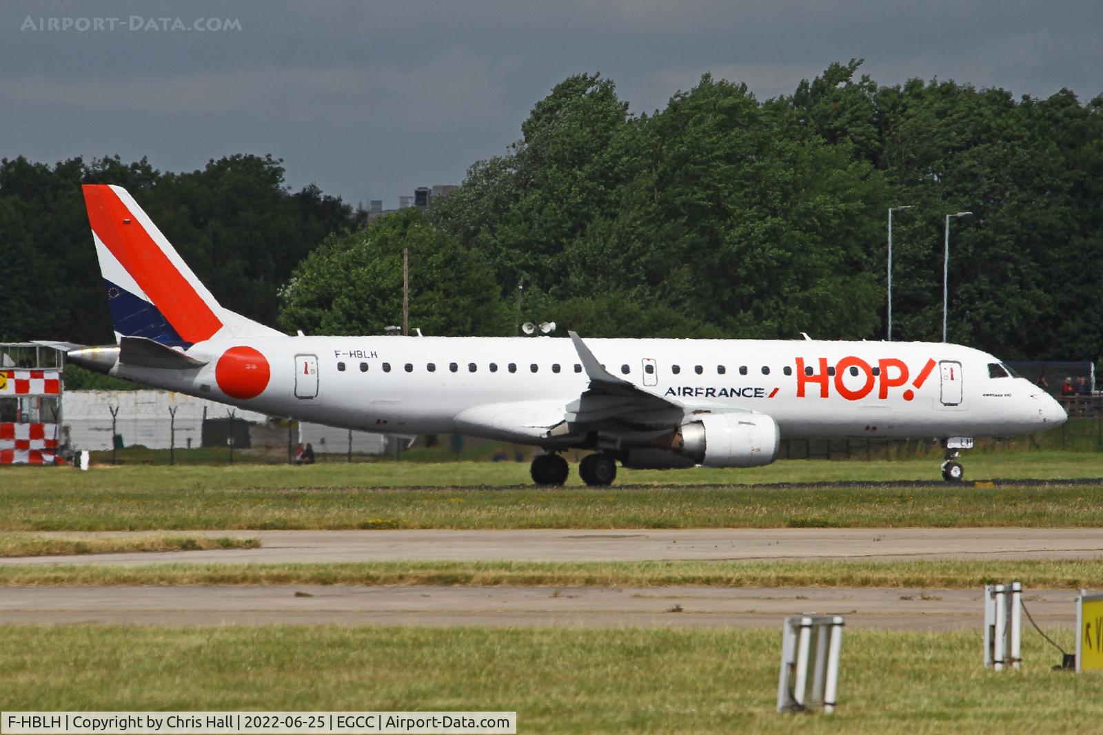 F-HBLH, 2009 Embraer 190LR (ERJ-190-100LR) C/N 19000266, Manchester