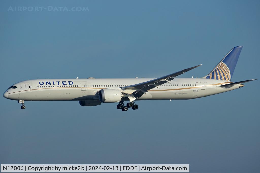 N12006, 2019 Boeing 787-10 Dreamliner C/N 60140, Landing