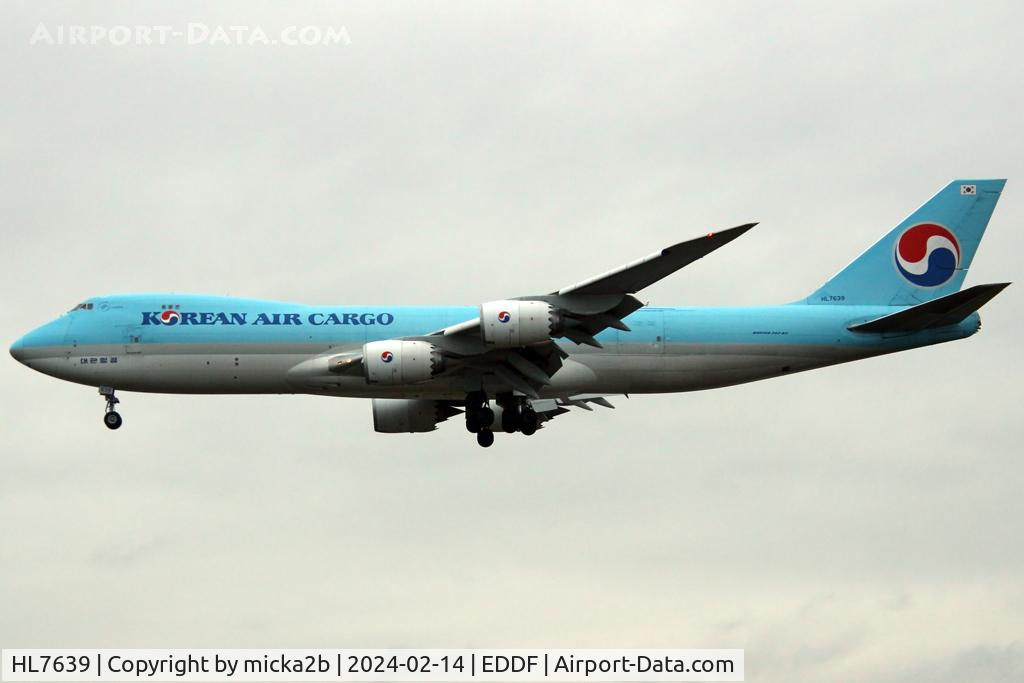 HL7639, 2016 Boeing 747-8B5F C/N 37653, Landing