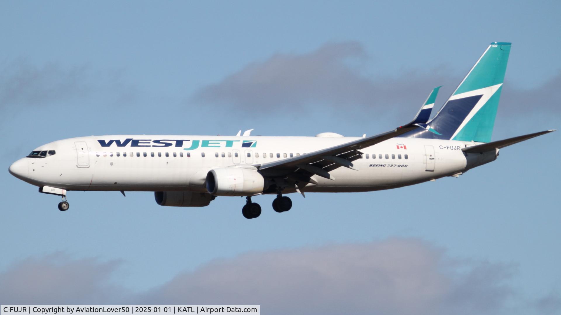 C-FUJR, 2015 Boeing 737-8CT C/N 60130, WestJet 738