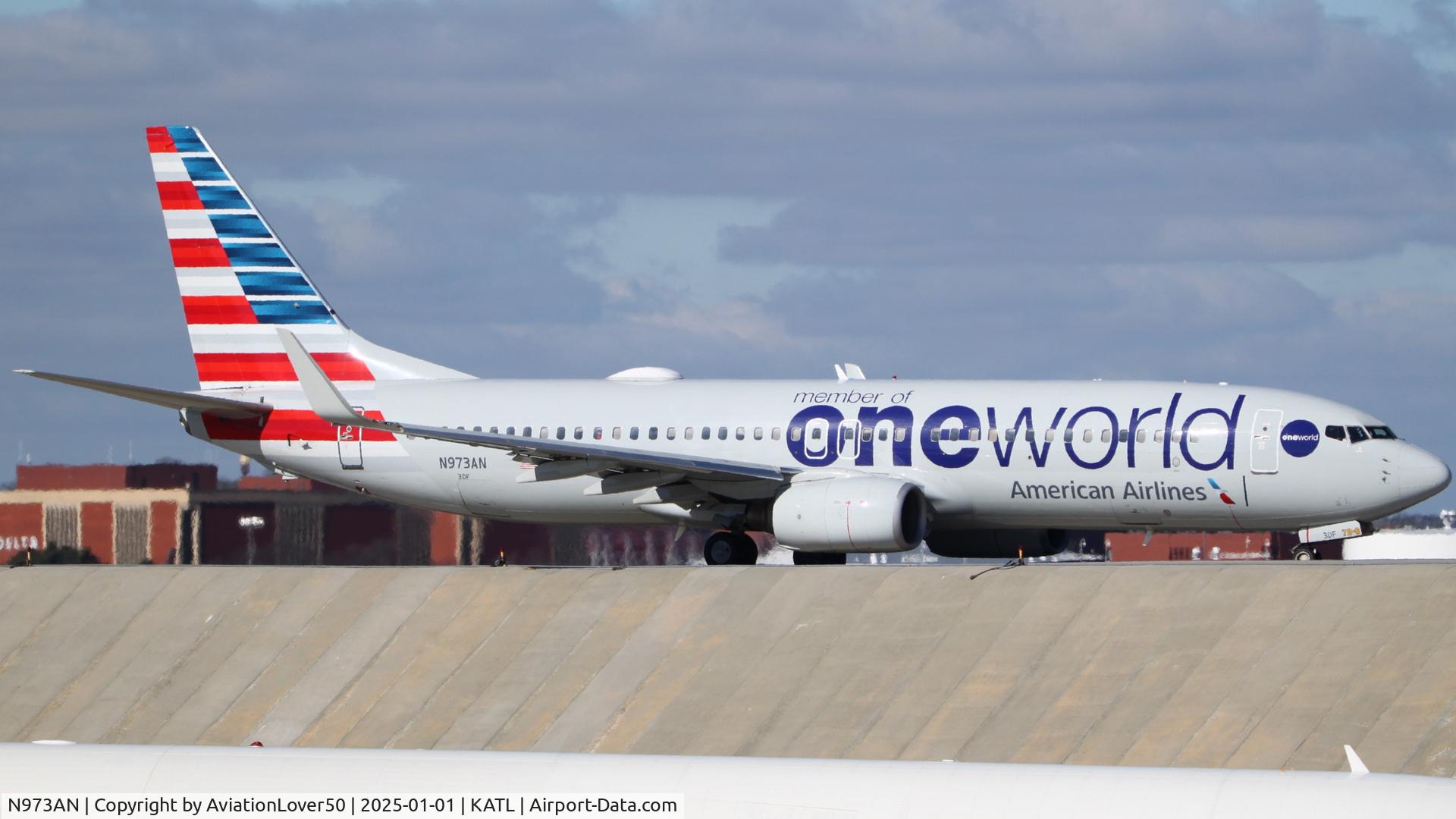 N973AN, 2001 Boeing 737-823 C/N 29548, American OneWorld 738