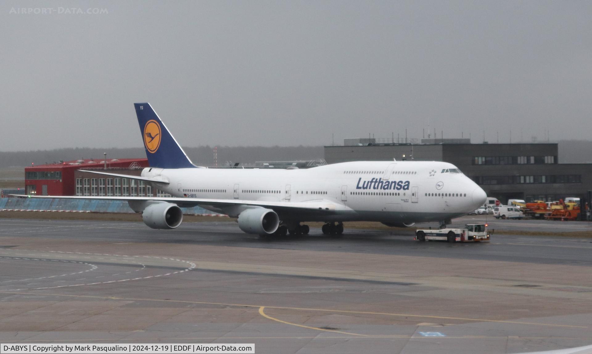 D-ABYS, 2015 Boeing 747-830 C/N 37843, Boeing 747-830
