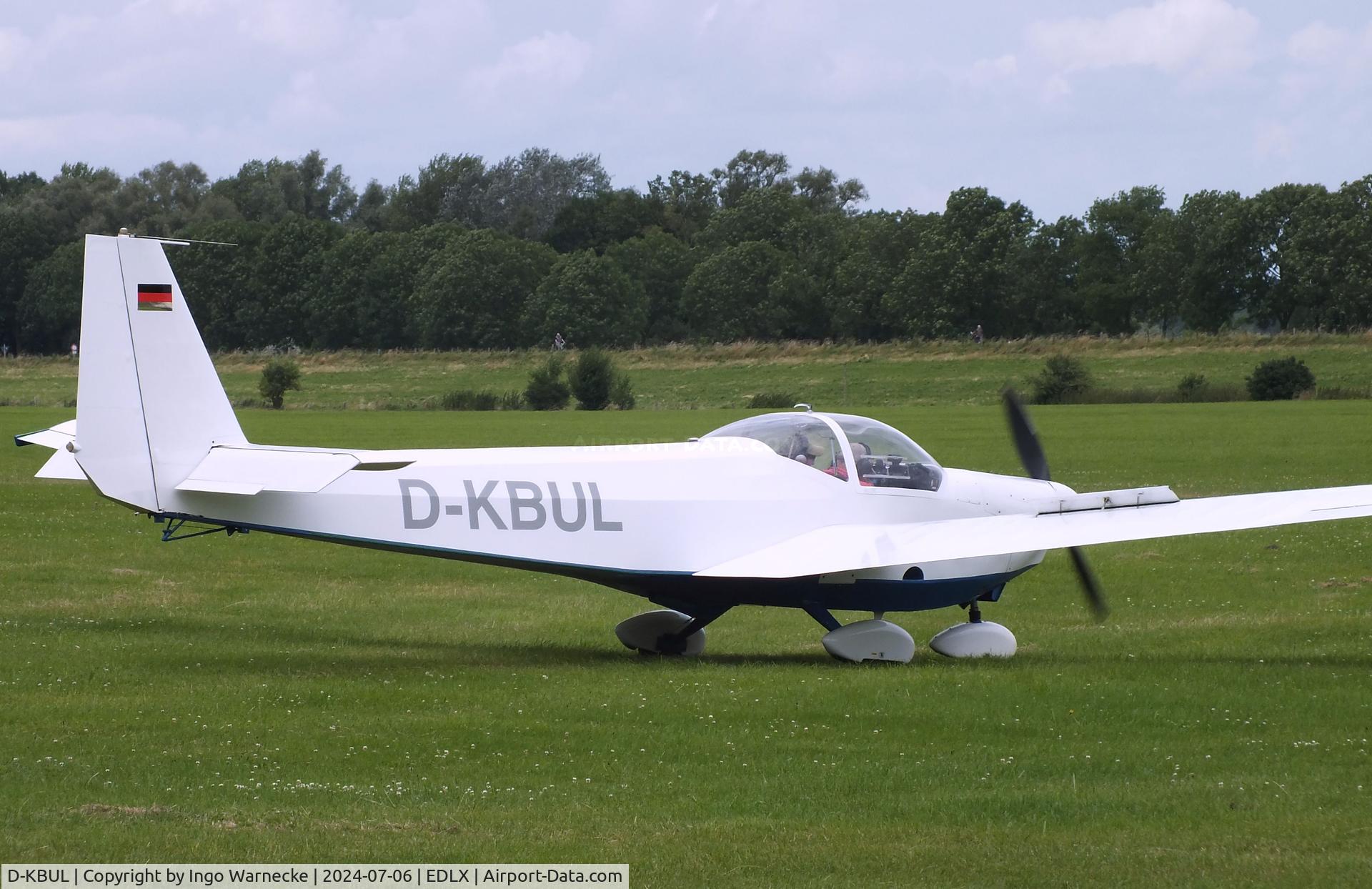 D-KBUL, 1997 Scheibe SF25C Rotax Falke C/N 44611, Scheibe SF-25C Rotax-Falke with tricycle landing gear at Wesel-Römerwardt airfield