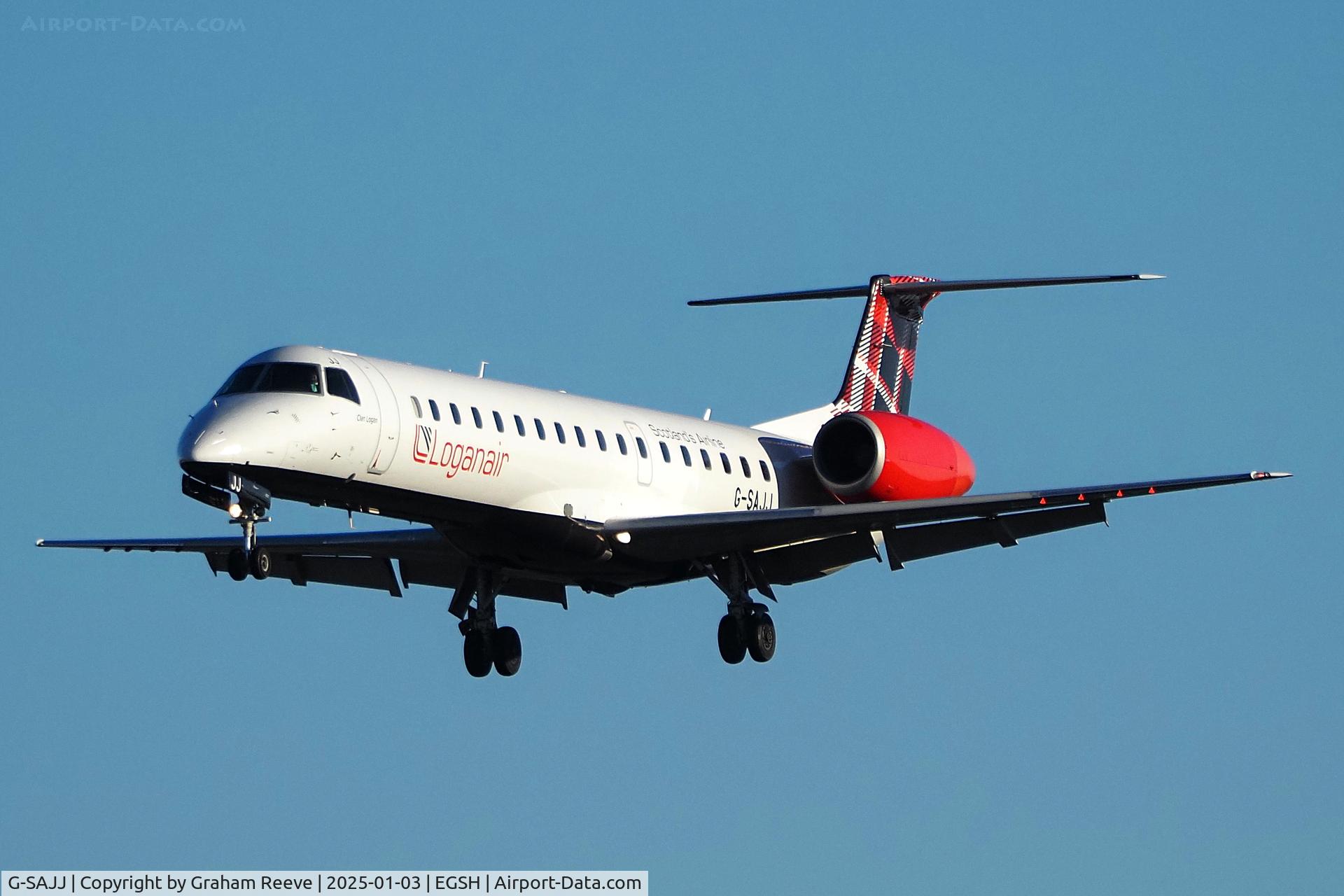 G-SAJJ, 1999 Embraer EMB-145EP (ERJ-145EP) C/N 145142, Landing at Norwich.