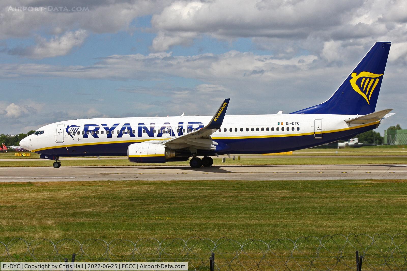 EI-DYC, 2008 Boeing 737-8AS C/N 36567, Manchester