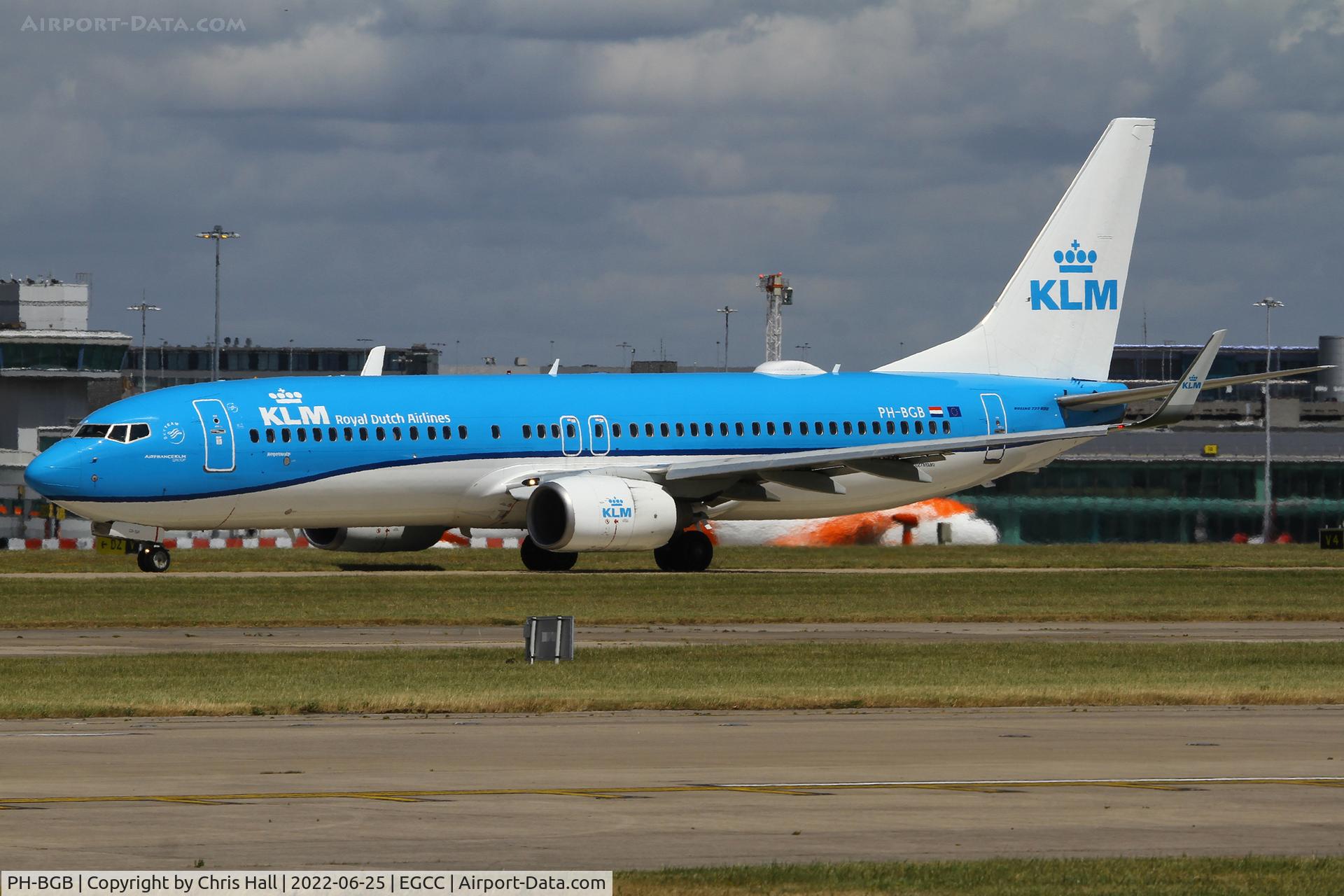 PH-BGB, 2008 Boeing 737-8K2 C/N 37594, Manchester