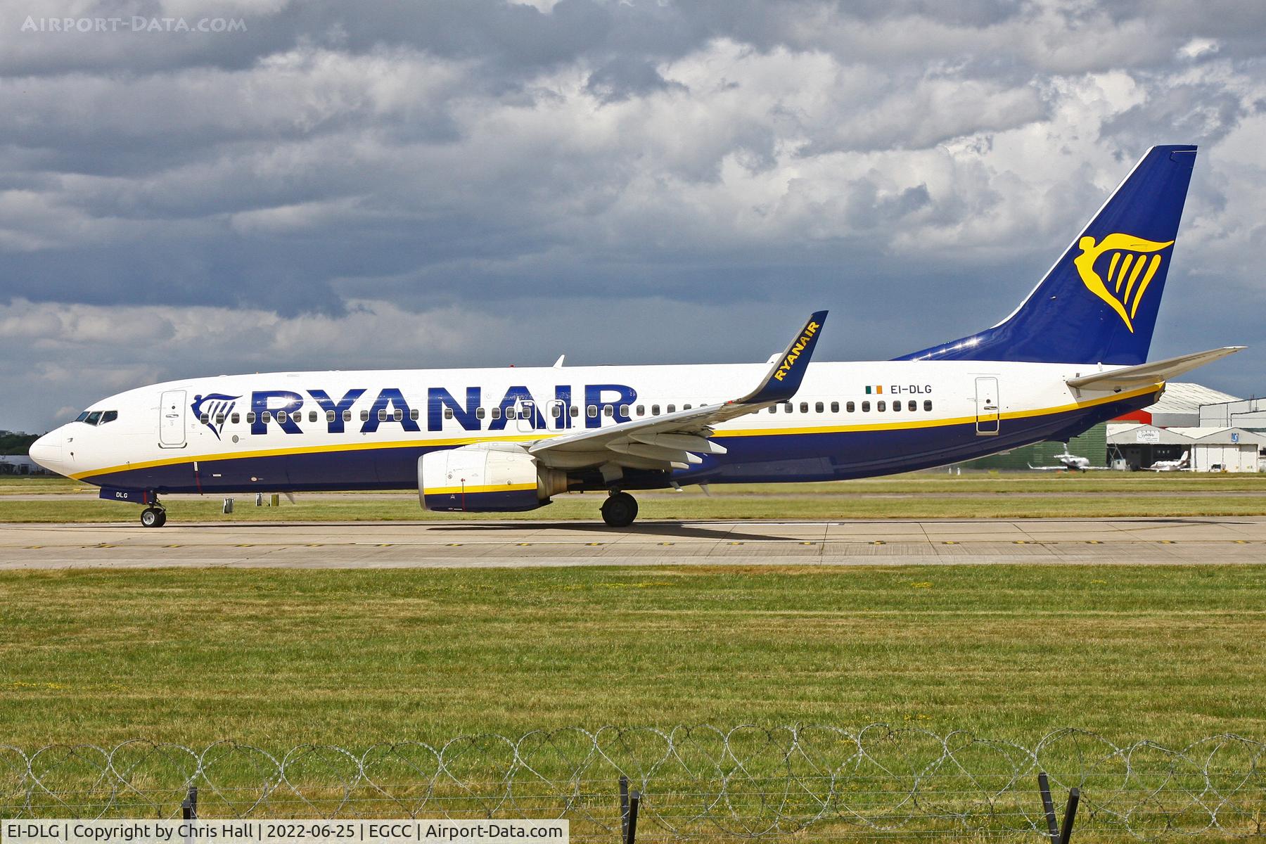 EI-DLG, 2006 Boeing 737-8AS C/N 33589, Manchester
