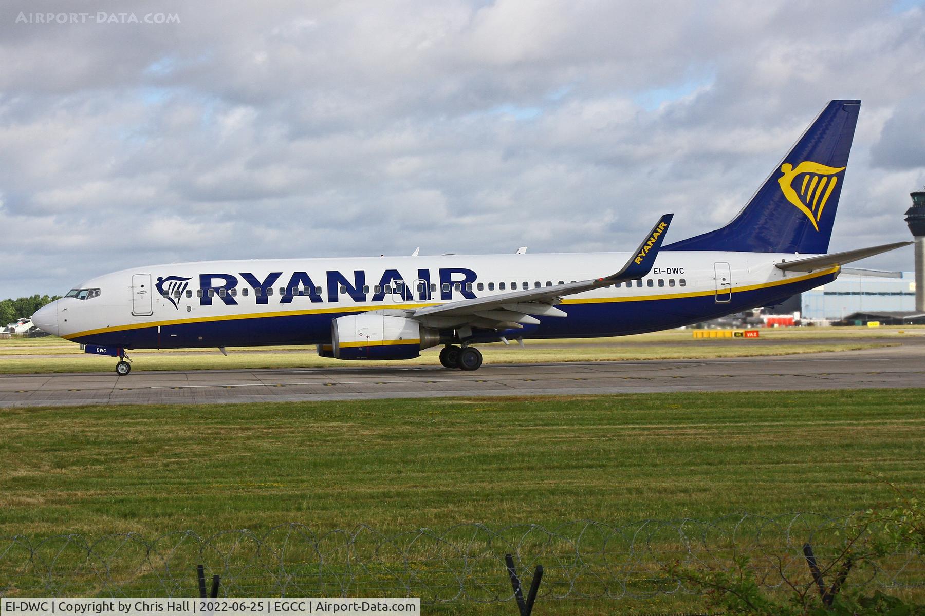 EI-DWC, 2007 Boeing 737-8AS C/N 36076, Manchester