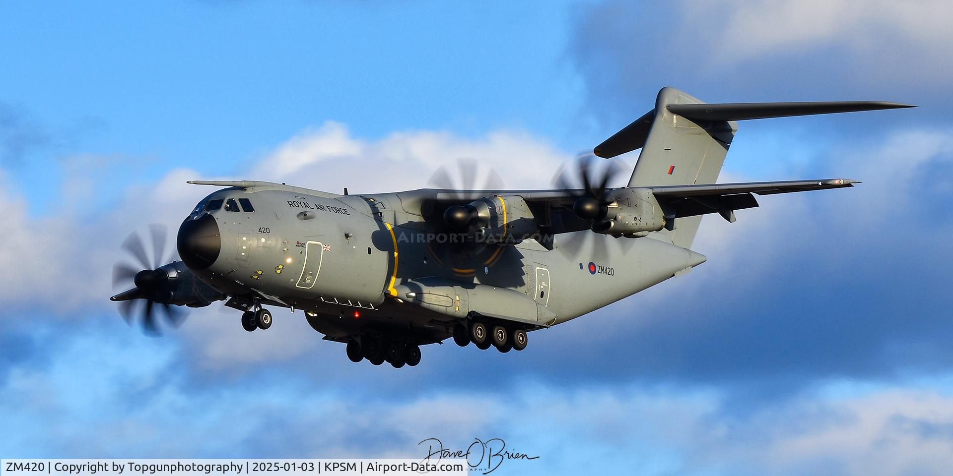 ZM420, Airbus 400M-180 Atlas C.1 C/N 056, ASCOT4150 dropping in from the UK