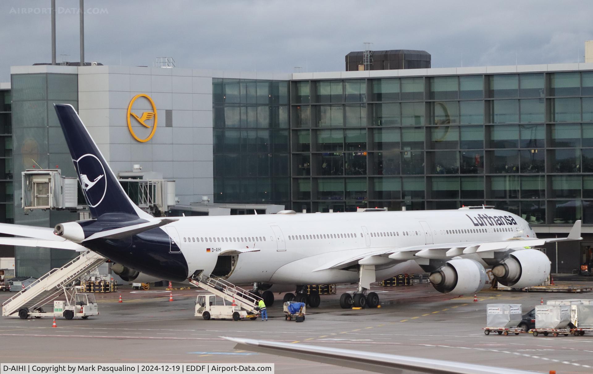 D-AIHI, 2004 Airbus A340-642 C/N 569, Airbus A340-642