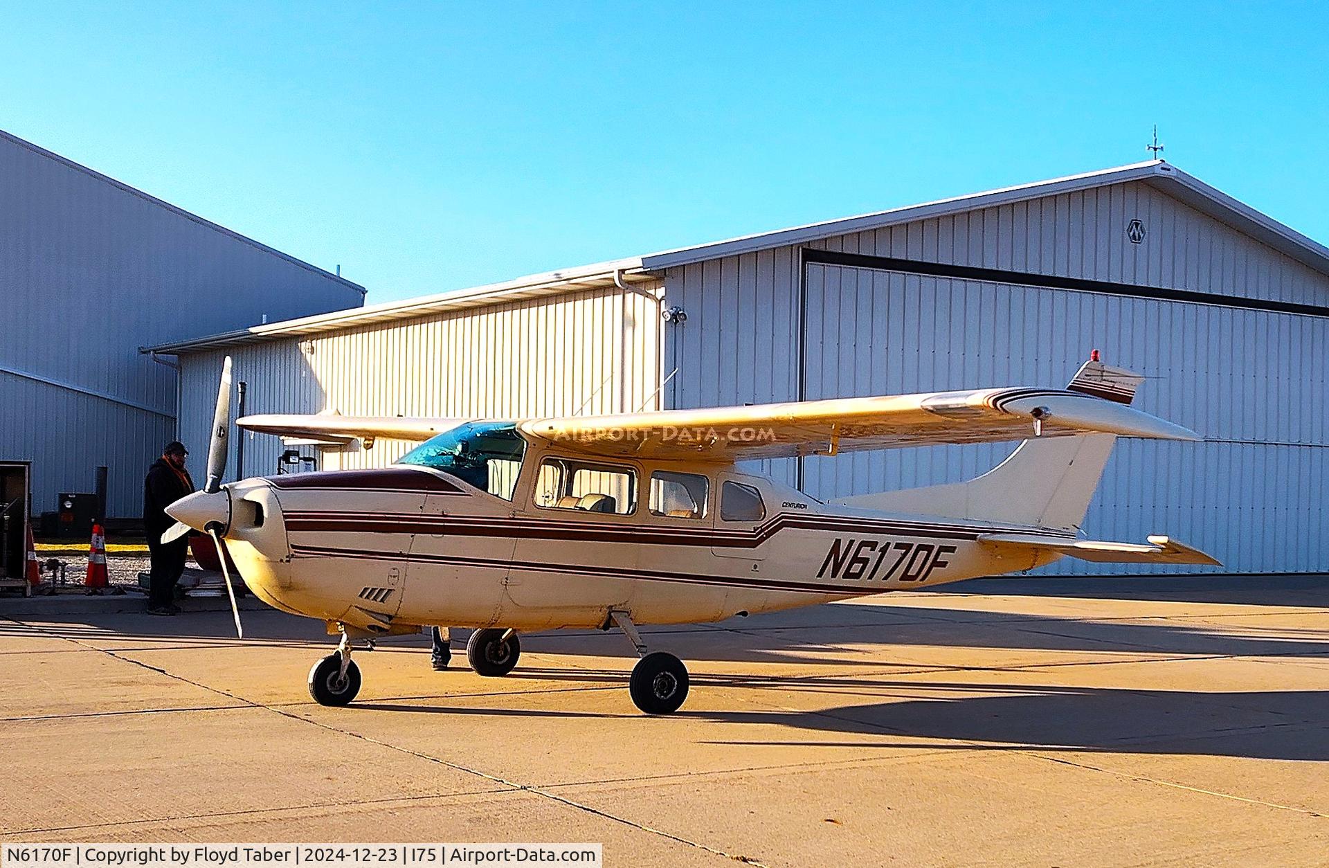 N6170F, 1968 Cessna 210J Centurion C/N 21059070, On the ramp fueling up