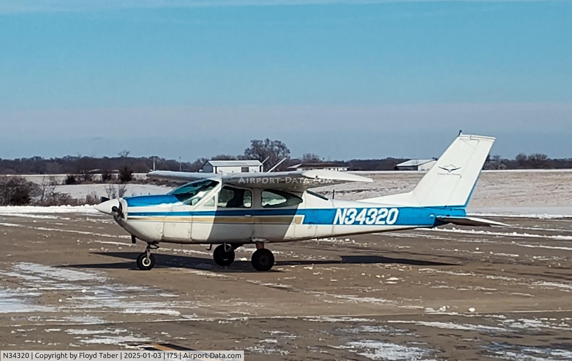N34320, 1972 Cessna 177B Cardinal C/N 17701766, Out on pipeline patrol