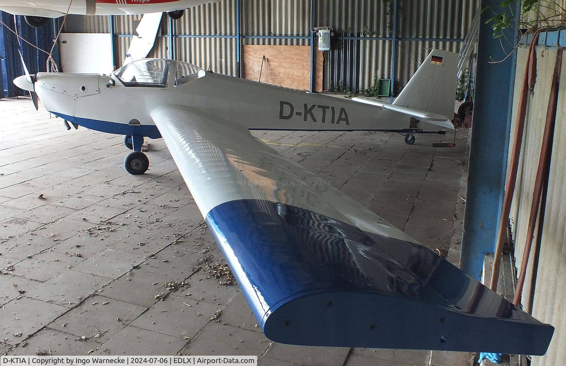 D-KTIA, 1994 Scheibe SF-25C Falke C/N 44560, Scheibe SF-25C Falke at Wesel-Römerwardt airfield