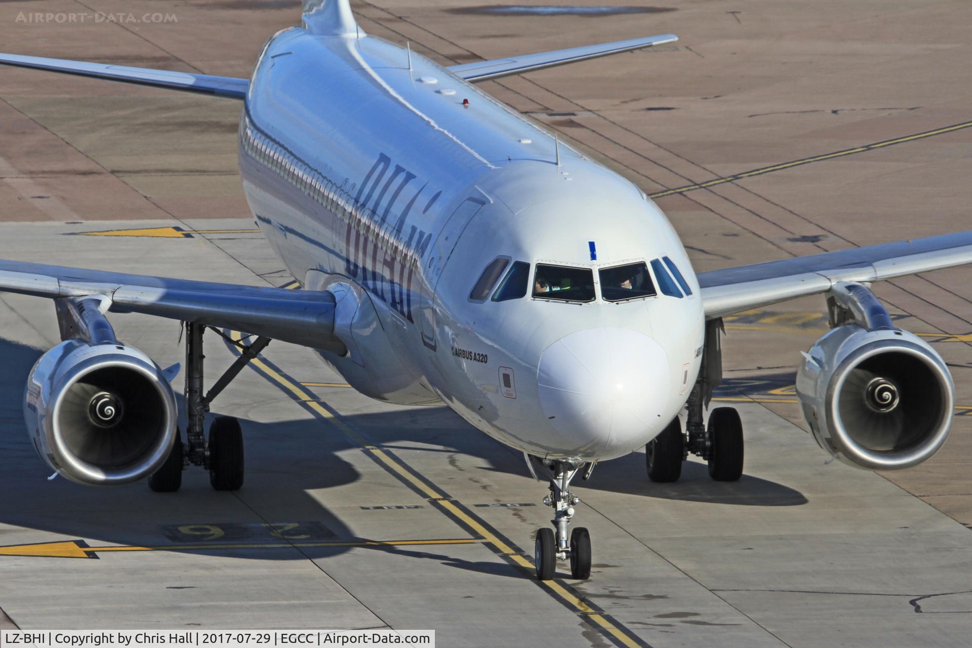 LZ-BHI, 2007 Airbus A320-214 C/N 3125, Manchester