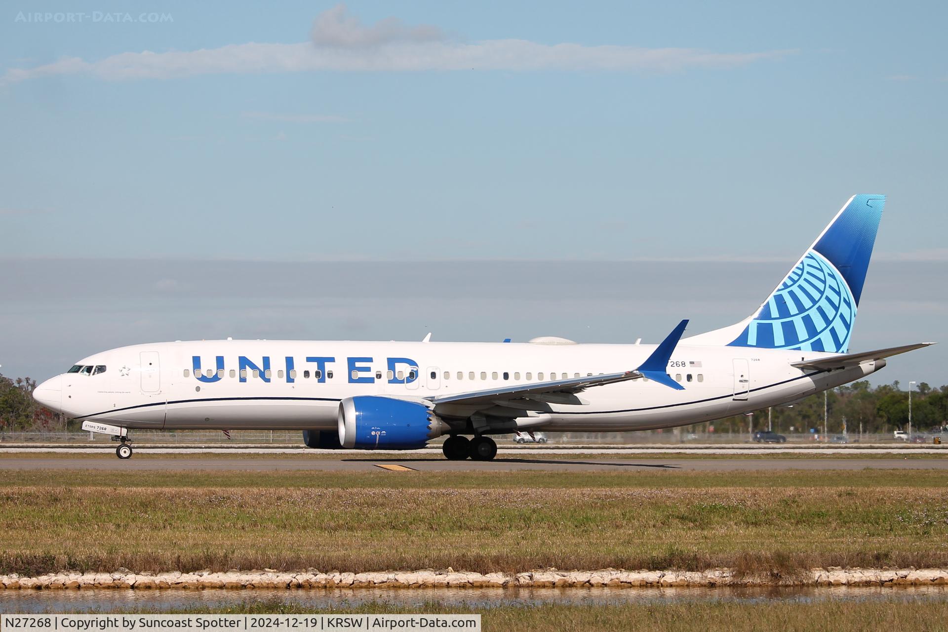 N27268, 2022 Boeing 737-8 MAX C/N 67523, United Flight 1756 taxis at Southwest Florida International Airport prior to flight to Newark-Liberty International Airport