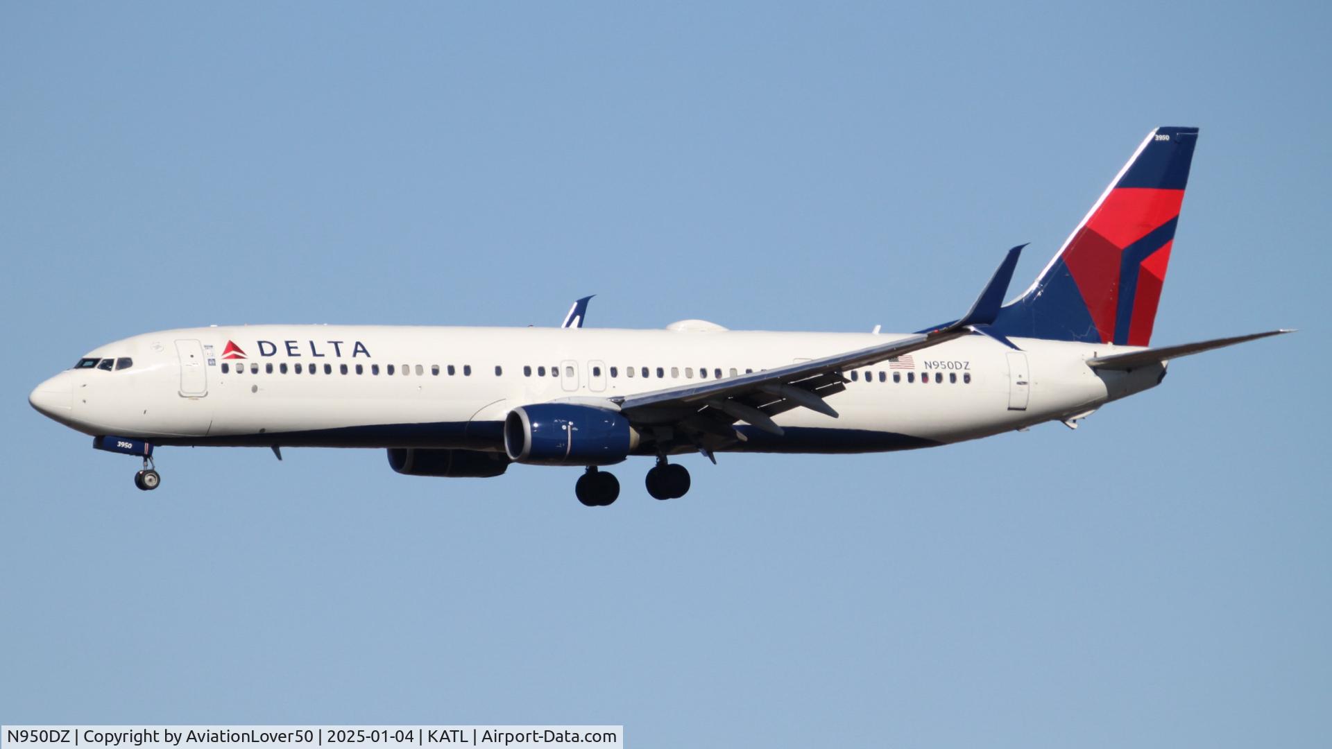 N950DZ, 2013 Boeing 737-9GP C/N 38690, Delta 739