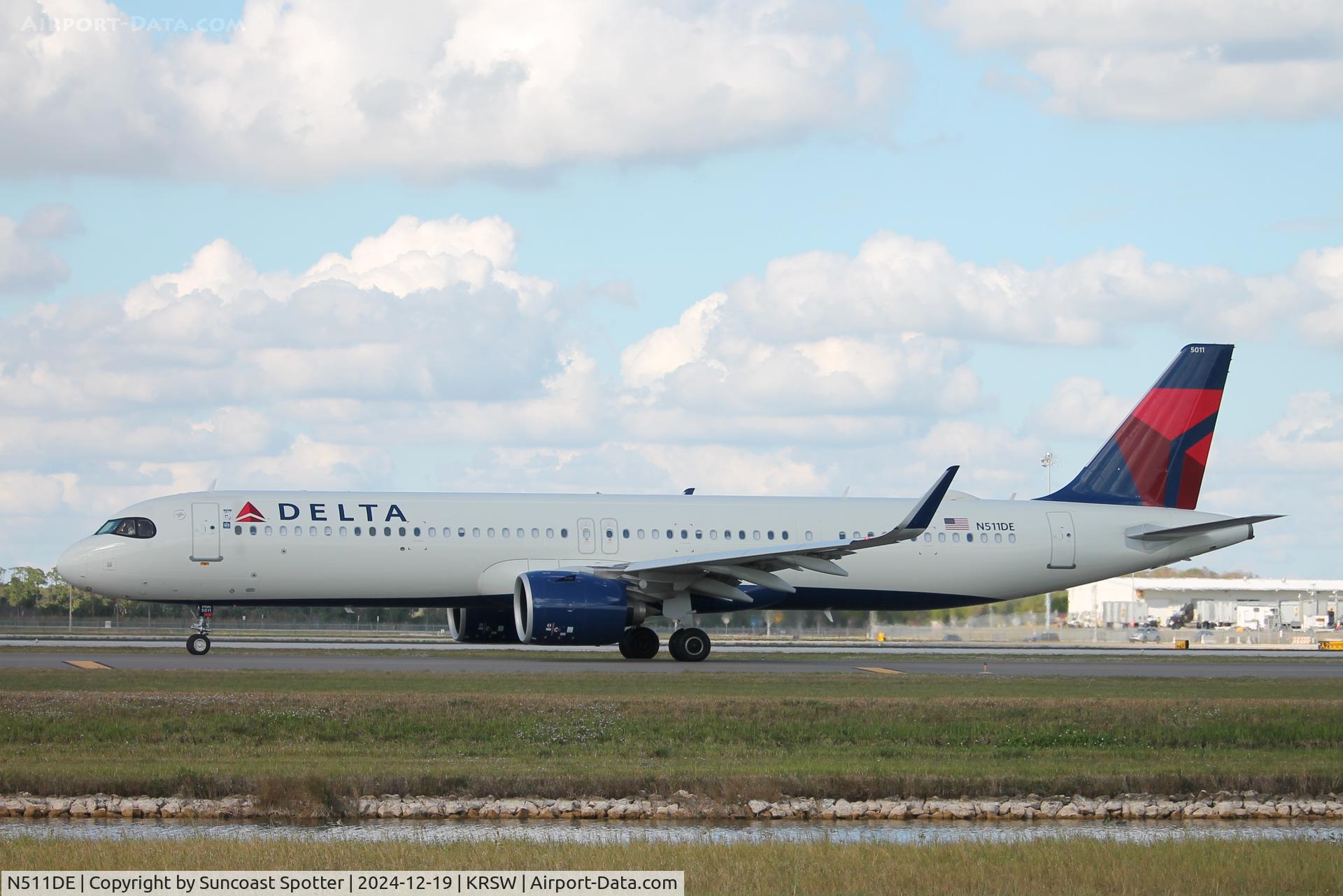 N511DE, 2022 Airbus A321-271NX C/N 10979, Delta Flight 2474 taxis at Southwest Florida International Airport prior to flight to Boston-Logan International Airport
