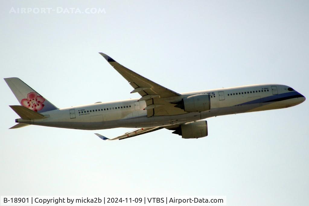 B-18901, 2016 Airbus A350-941 C/N 049, Take off