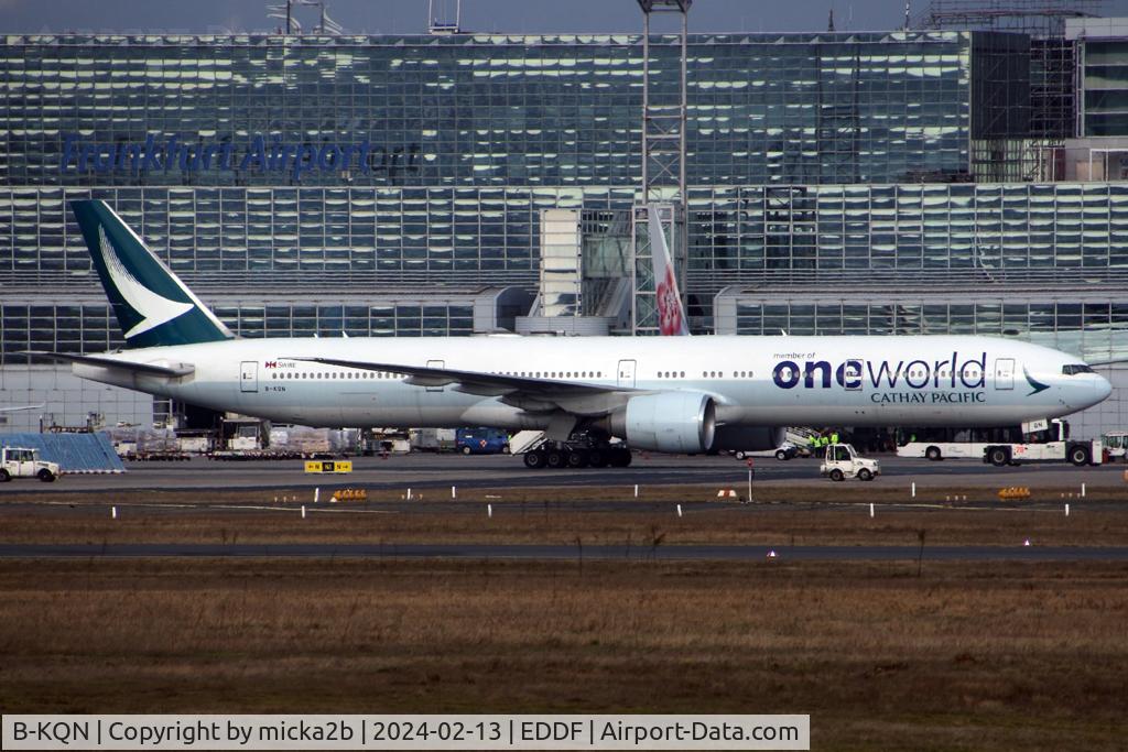 B-KQN, 2014 Boeing 777-367/ER C/N 41761, Taxiing