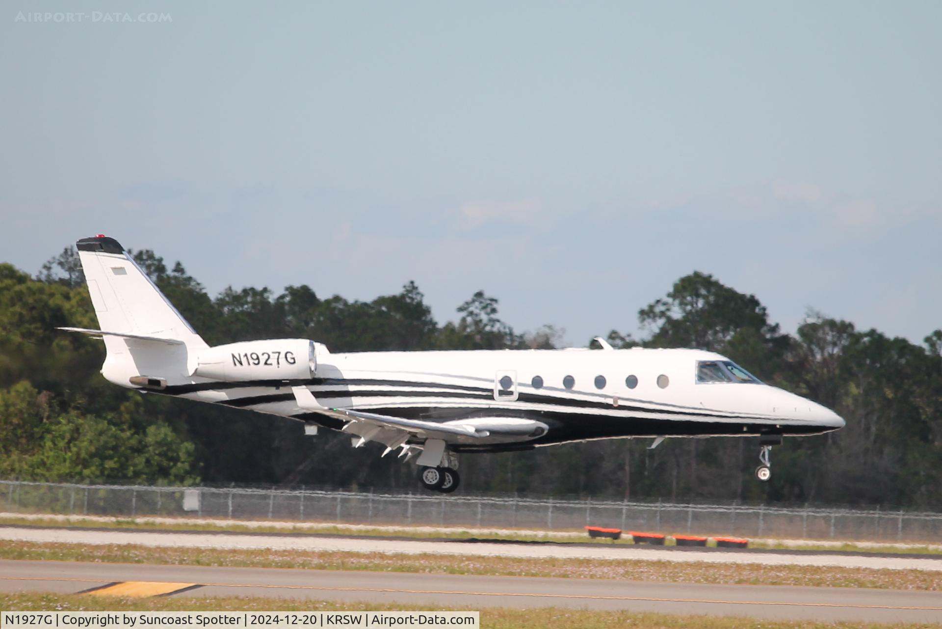 N1927G, Israel Aerospace Industries Gulfstream G150 C/N 261, Gulfstream G150 arrives on Runway 6 at Southwest Florida International Airport following flight from Pontiac-Oakland County International Airport
