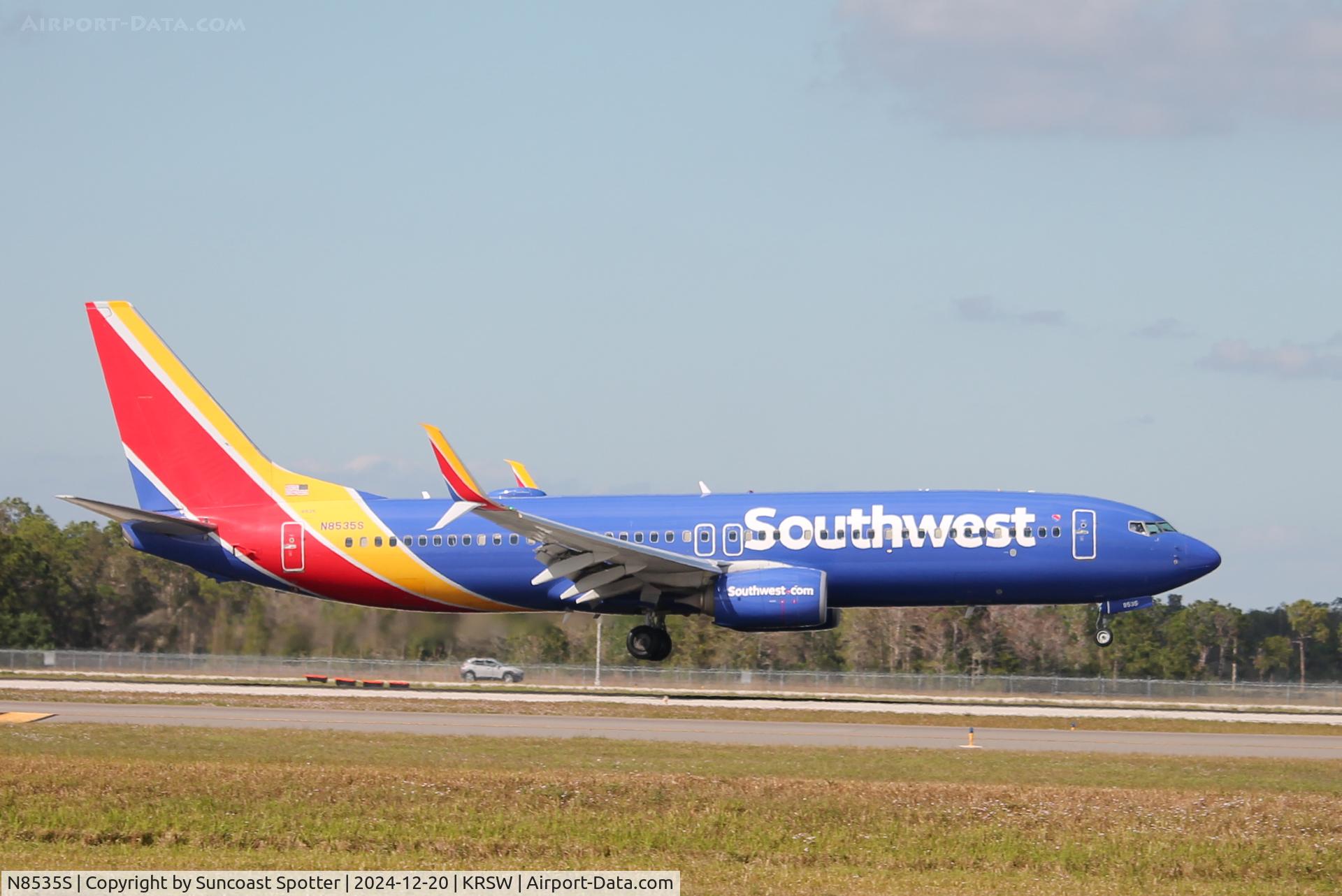 N8535S, 2017 Boeing 737-8H4 C/N 63596, Southwest Flight 1383 arrives on Runway 6 at Southwest Florida International Airport following flight from Chicago-Midway International Airport
