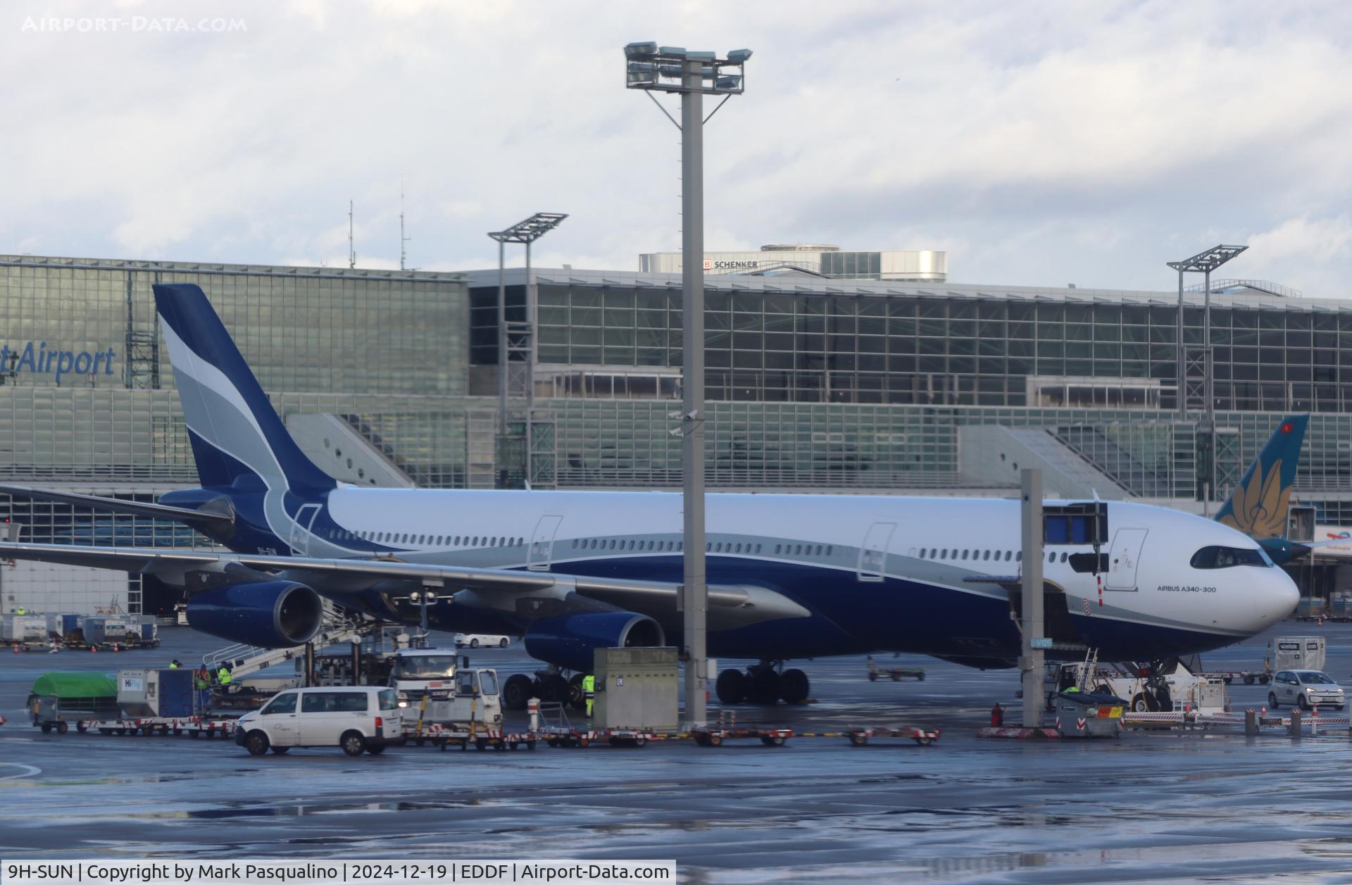 9H-SUN, 2000 Airbus A340-313X C/N 367, Airbus A340-313X
