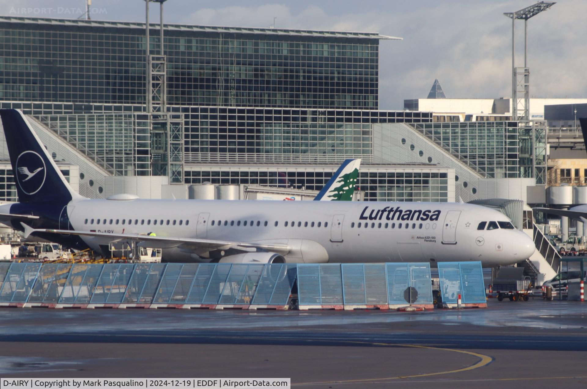 D-AIRY, 1998 Airbus A321-131 C/N 0901, Airbus A321-131