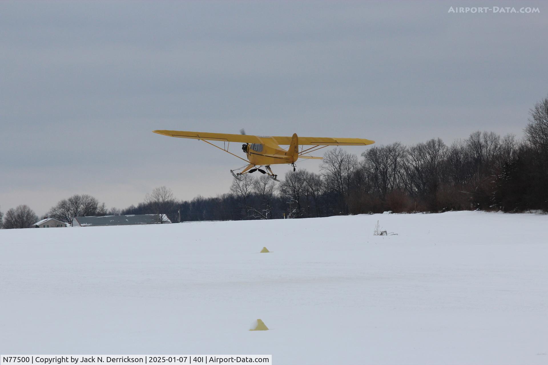 N77500, Piper J3C-65 Cub C/N 21991, Cub on Skis