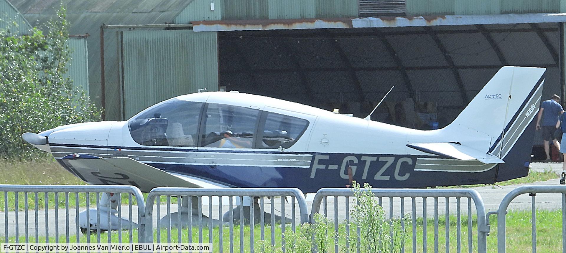 F-GTZC, 2000 Robin DR-400-500 President C/N 22, Ursel