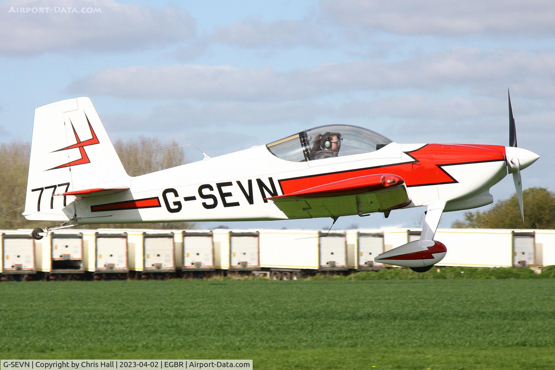 G-SEVN, 2003 Vans RV-7 C/N PFA 323-13795, Breighton