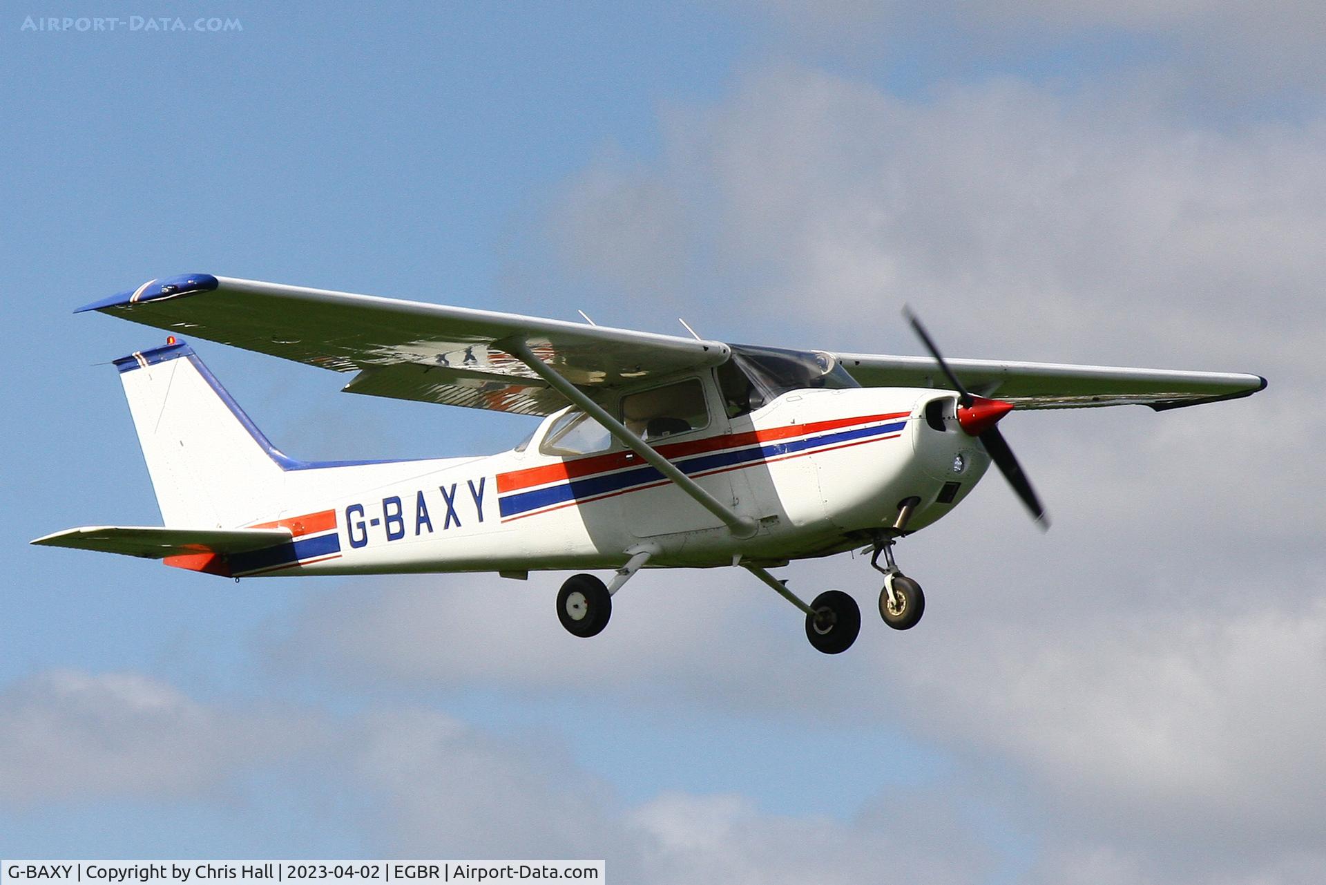 G-BAXY, 1972 Reims F172M ll Skyhawk C/N 0905, Breighton
