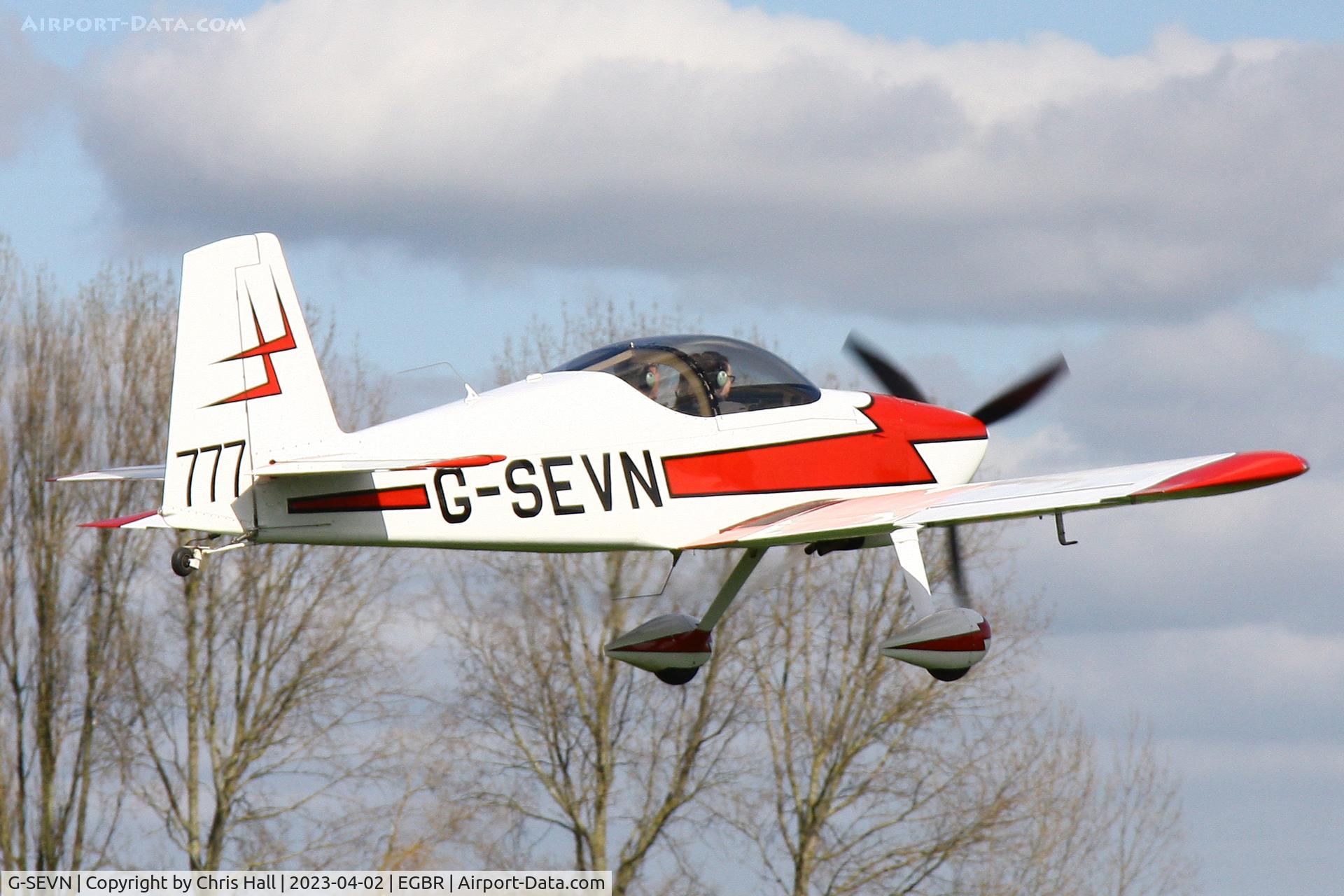 G-SEVN, 2003 Vans RV-7 C/N PFA 323-13795, Breighton