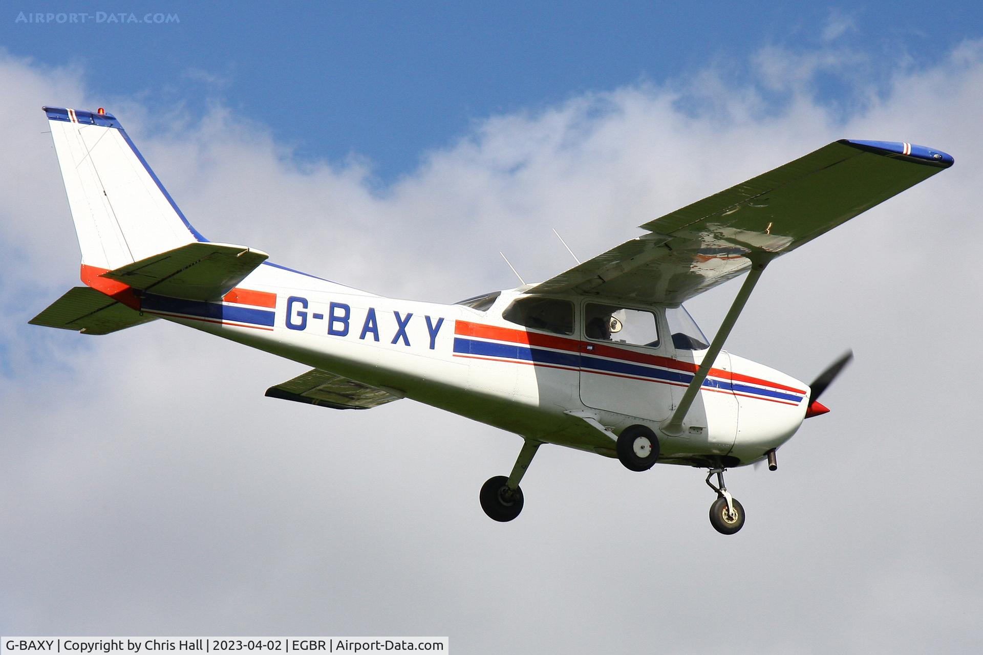 G-BAXY, 1972 Reims F172M ll Skyhawk C/N 0905, Breighton