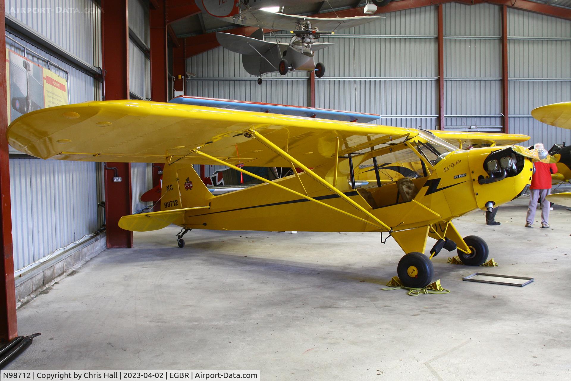 N98712, Piper J3C-65 Cub C/N 18939, Breighton