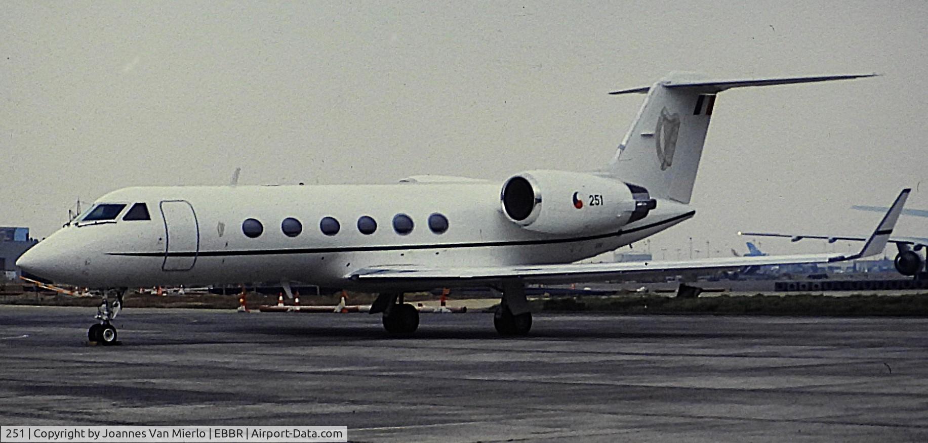 251, 1991 Gulfstream Aerospace G-IV C/N 1160, ex-slide