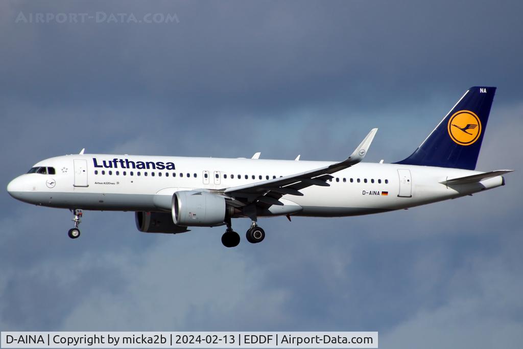 D-AINA, 2015 Airbus A320-271N C/N 6801, Landing