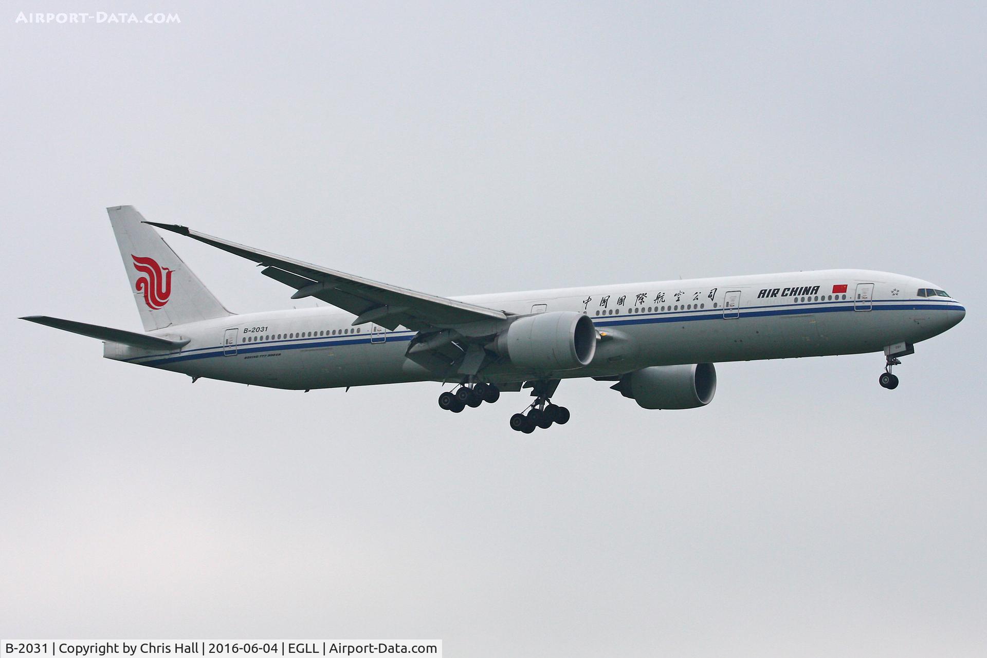 B-2031, 2012 Boeing 777-39L/ER C/N 38670, Heathrow