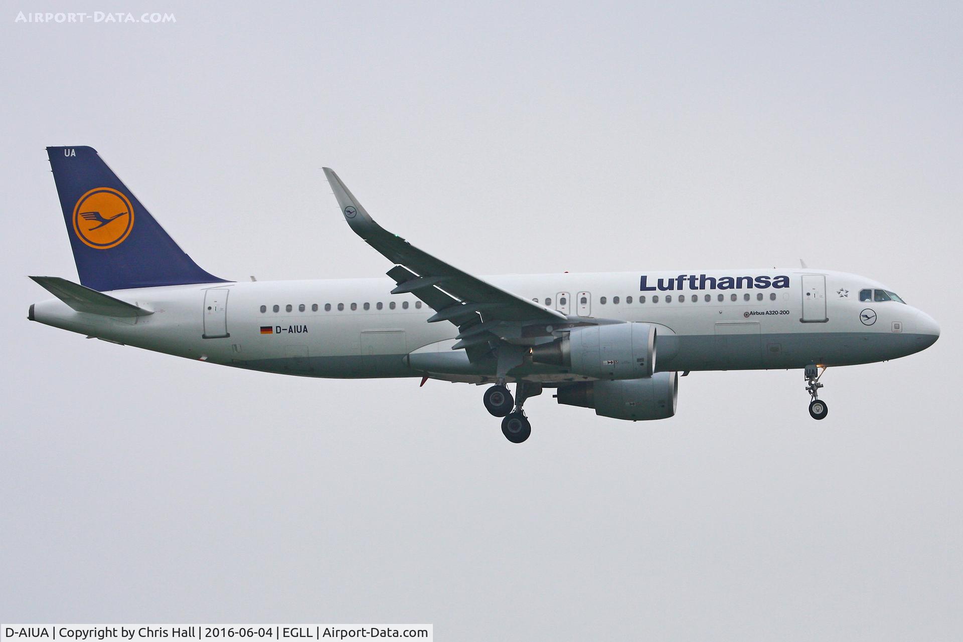 D-AIUA, 2013 Airbus A320-214 C/N 5935, Heathrow